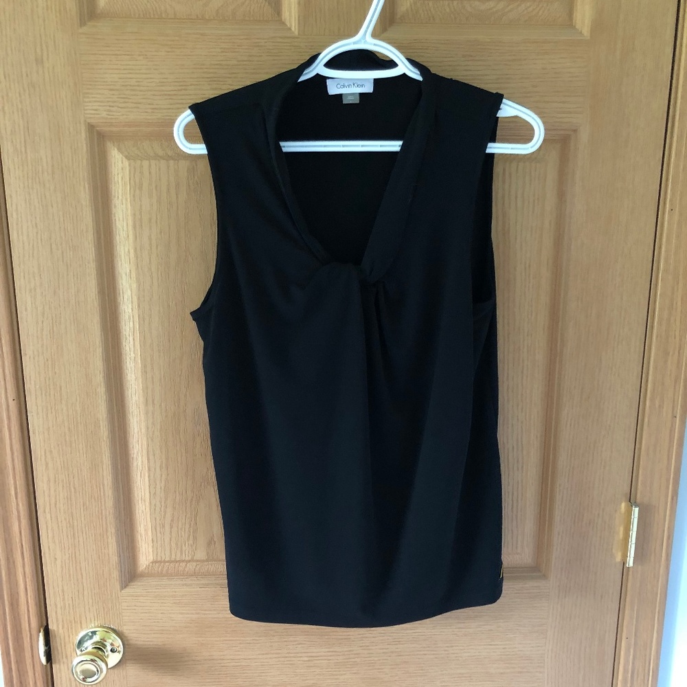 Calvin Klein Black Shell